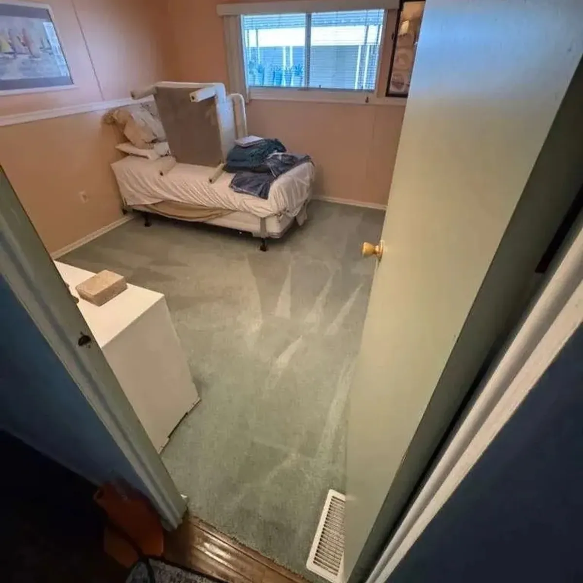 Mattress deep cleaning service